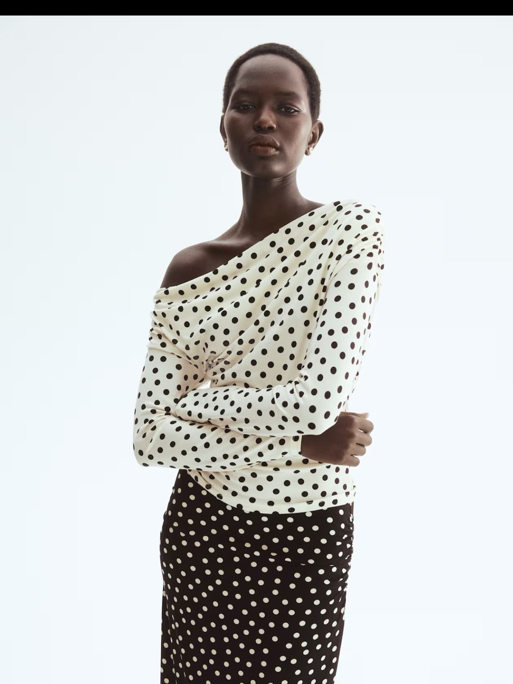 H&M Cream and Black Off-Shoulder Polka Dot Top